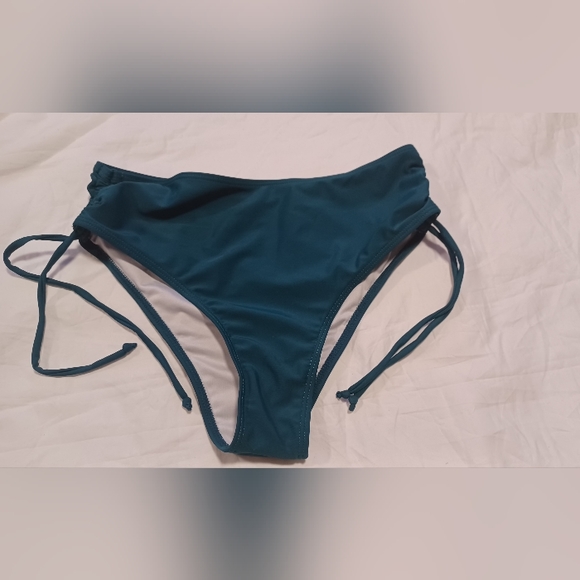 New without tags Suitmine swim bottom - Picture 2 of 7